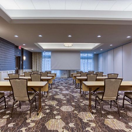 Drury Inn & Suites Cleveland 비치우드 외부 사진