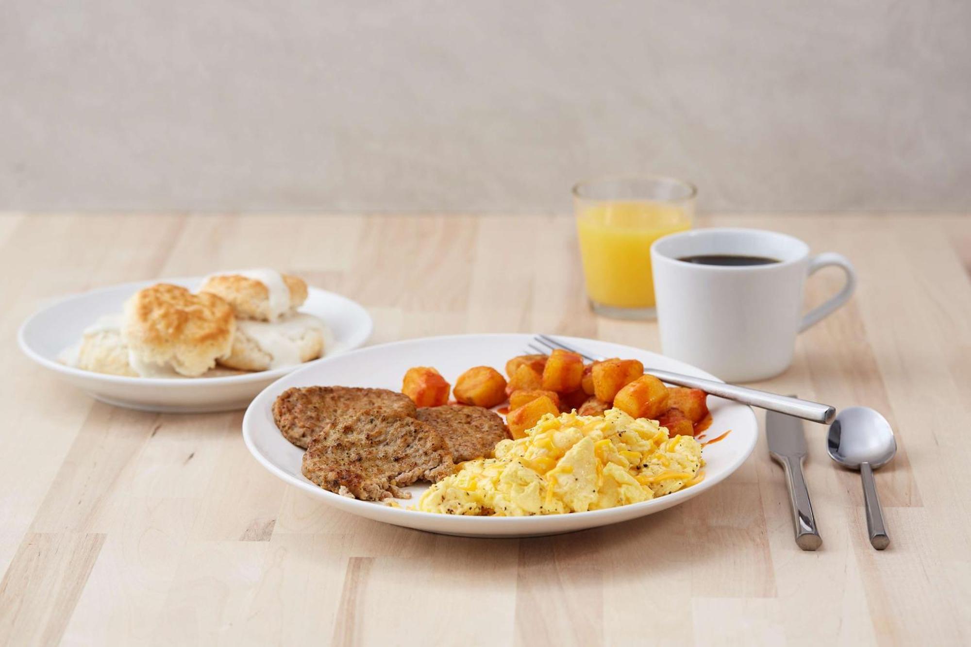 Drury Inn & Suites Cleveland 비치우드 외부 사진