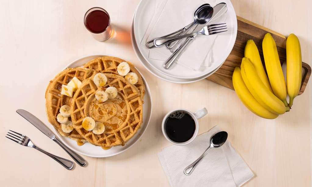 Drury Inn & Suites Cleveland 비치우드 레스토랑 사진